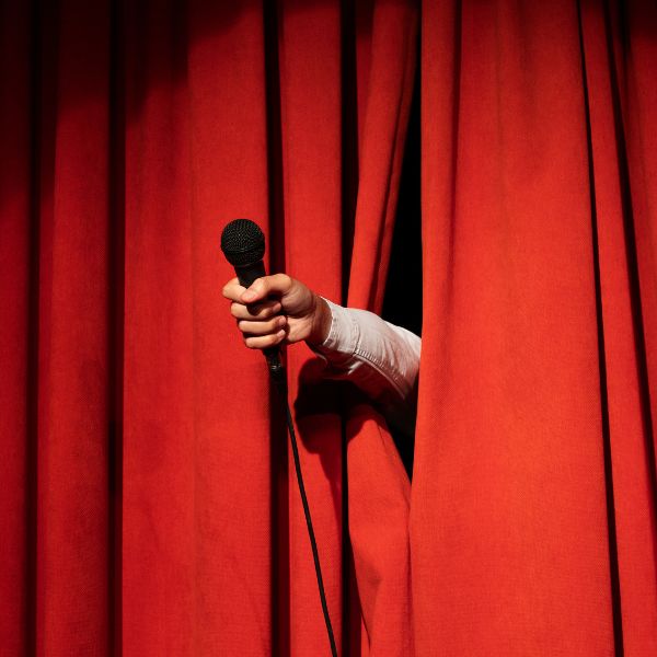 Une formation qui place le théâtre au service de votre prise de parole en public